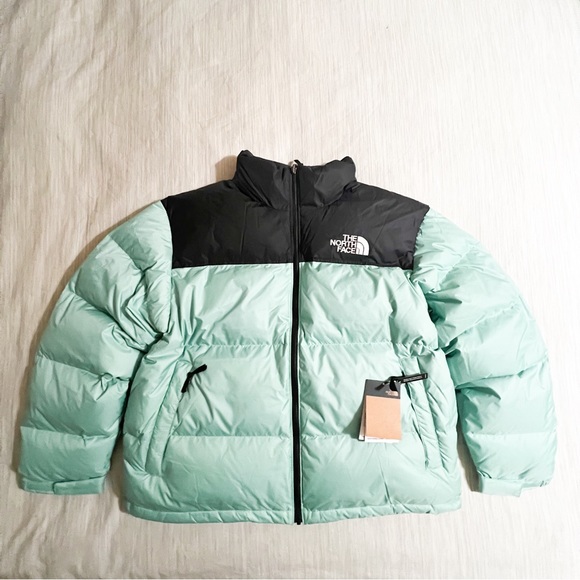 The North Face 1996 Retro Nuptse 700-Down Insulated Jacket Color Wasabi - Picture 2 of 16
